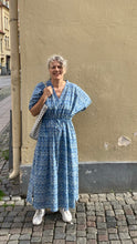 Load image into Gallery viewer, Dress Maxi Kaftan Block-Print Light Blue