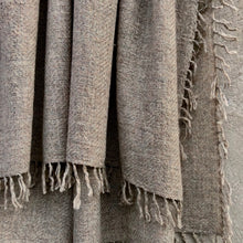 Load image into Gallery viewer, Scarf Square Cashmere Wool Herringbone Grey Fringes