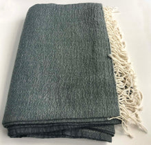 Load image into Gallery viewer, Throw Ooty Reversible Wool Green/Grey