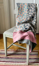 Load image into Gallery viewer, Vintage Kantha Throw Soft Floral Print Mix 135x175 cm