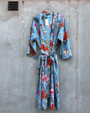 Load image into Gallery viewer, Kimono Floradora Indian Flower Light Blue