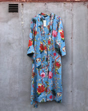 Load image into Gallery viewer, Kimono Floradora Indian Flower Light Blue