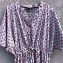 Load image into Gallery viewer, Dress Maxi Kaftan Block-Print Udaipur Dove Blue/Dusty Pink