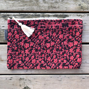 Pouch made of red ditsy print vintage fabric 