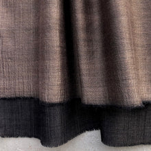 Load image into Gallery viewer, Scarf Two Tone Silky Cashmere Wool Nougat Brown Black