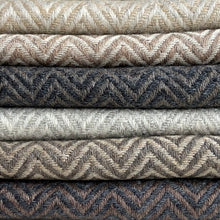 Load image into Gallery viewer, Scarf Chevron Cashmere Wool Ecru/Off White