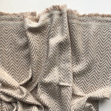 Load image into Gallery viewer, Scarf Chevron Cashmere Wool Sand Beige/Off White