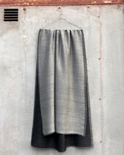 Load image into Gallery viewer, Scarf Two Tone Silky Cashmere Wool Silver Grey Black