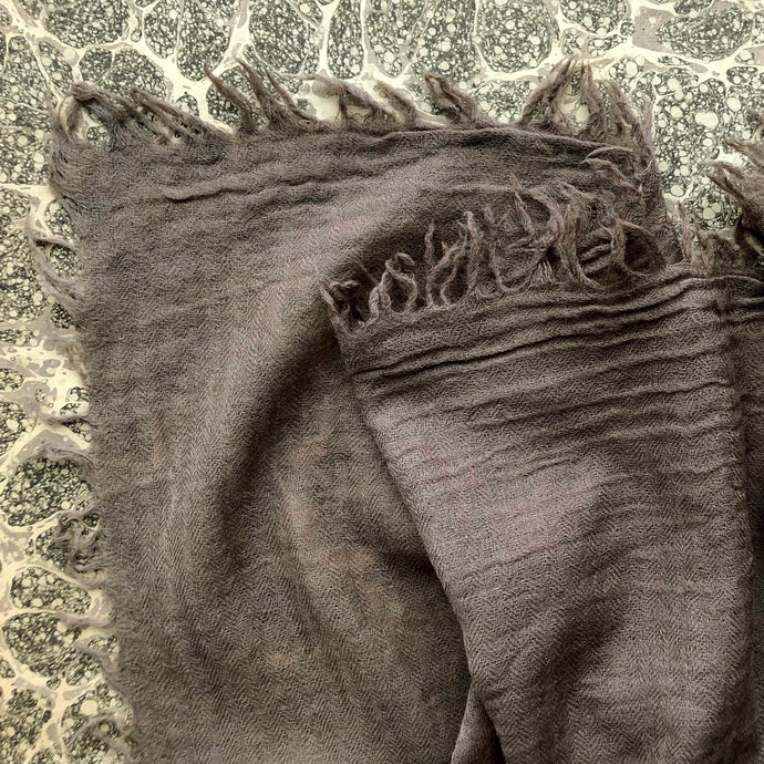 Shawl XL Boiled Wool Fringes Taupe 100x200 cm