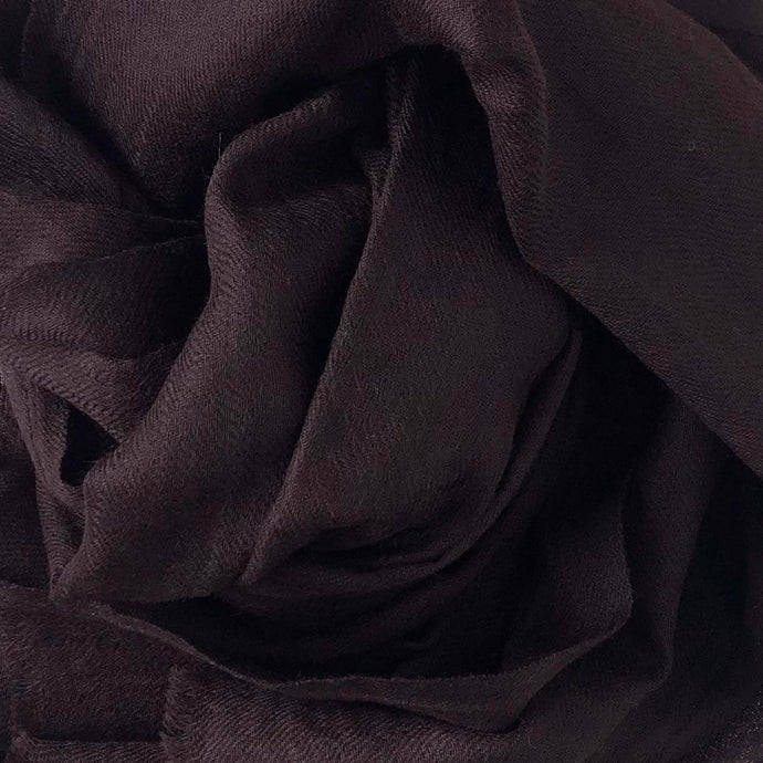 Close-up-of-chestnut-brown-pure-wool-scarf