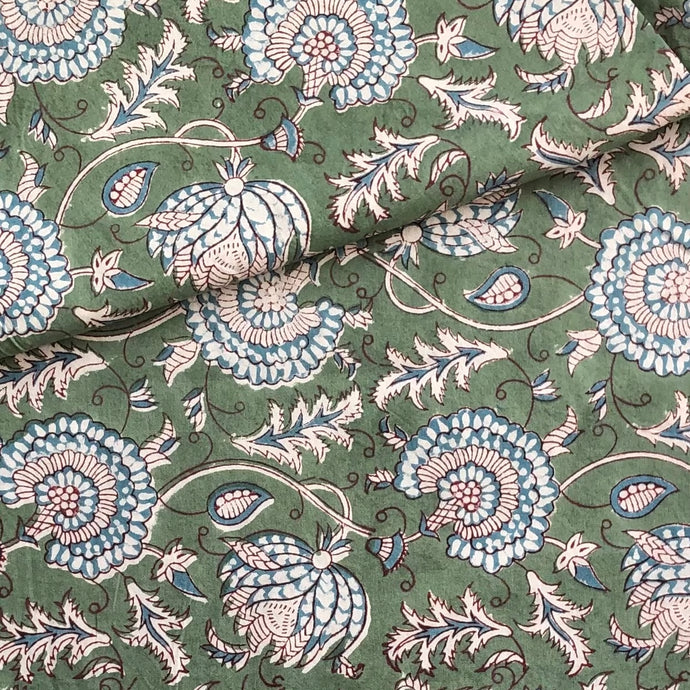 Tablecloth Block Print - Ivy Green 145x220 cm (165x270 cm coming soon)