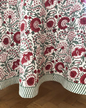 Load image into Gallery viewer, Tablecloth Block Print - Clavel Red Green 220 cm dia round - back end of Oct