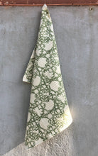Load image into Gallery viewer, Hand Towel Waffle Block Print Sage Green 50x70 cm