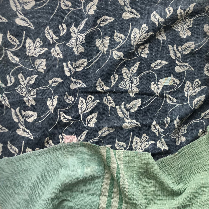 Vintage Kantha Throw – White Lily Dark Grey/Light Green 135x220 cm