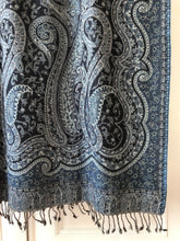 Load image into Gallery viewer, Shawl XL Paisley Blue Wool Jacquard 100x200 cm