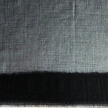 Load image into Gallery viewer, Scarf Dip Dye Border Grey/Black