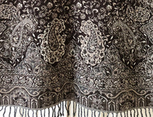 Load image into Gallery viewer, Scarf Paisley Brown Wool Jacquard 70x200 cm