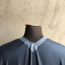 Load image into Gallery viewer, Shawl Poncho Fine Wool Dove