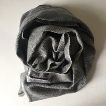 Load image into Gallery viewer, Scarf Diamond Wool Grey