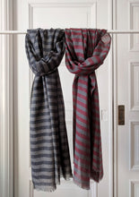 Load image into Gallery viewer, Scarf Stripe Grey Melange Red Cotton/Wool
